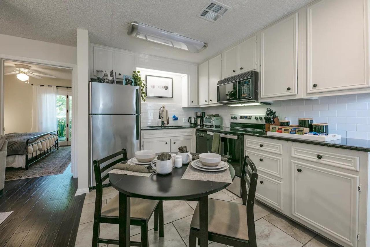 Lush, Enchanting Austin Oasis! Apartman Kültér fotó